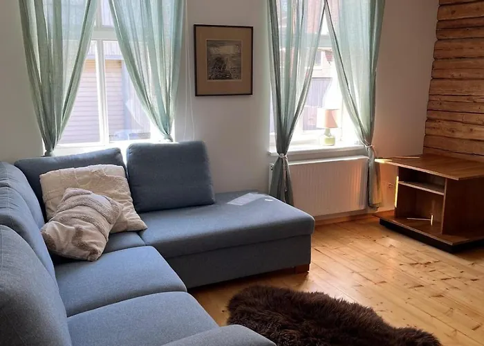 Apartamento Raehni - With Private Garden & Terrace *