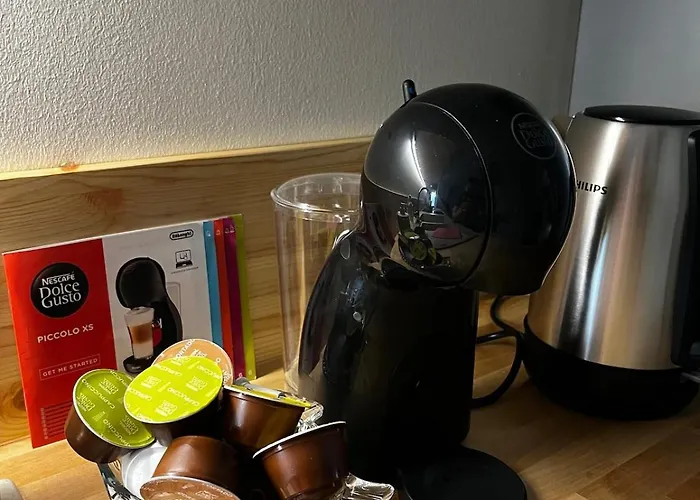 Raehni - With Private Garden & Terrace Apartamento *